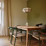 Daire Retreat - 6 Ps - Ruhig - Balkon - Familien & Gruppen